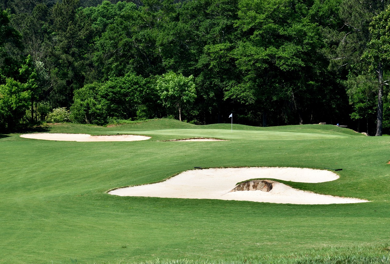 golf course, sand trap, outdoors-3419174.jpg